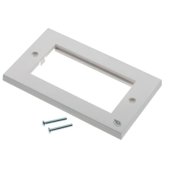 [MMCWDOUNI031] Leviton (Brand-Rex) - MMCWDOUNI031 - 86 x 147 mm Double Gang Faceplate, white.