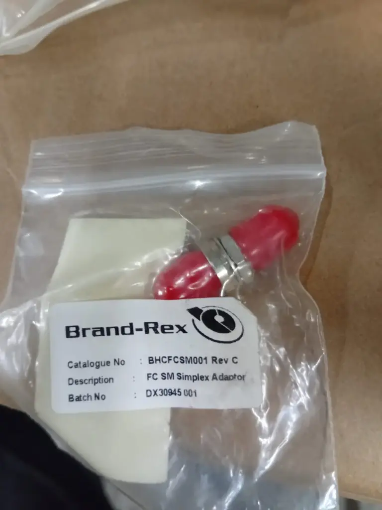 [BHCFCSM001] Leviton (Brand-Rex) - BHCFCSM001 - FC-PC, Single-mode fiber optic adapter.